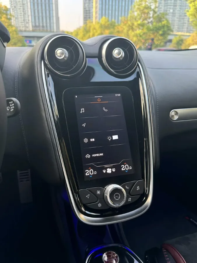 2019 Lorinser MAYBACH S Class 3.0T 367HP V6 9AT,autocango,china used car exporter,china ev exporter,chinese used car exporter,chinese used ev exporter