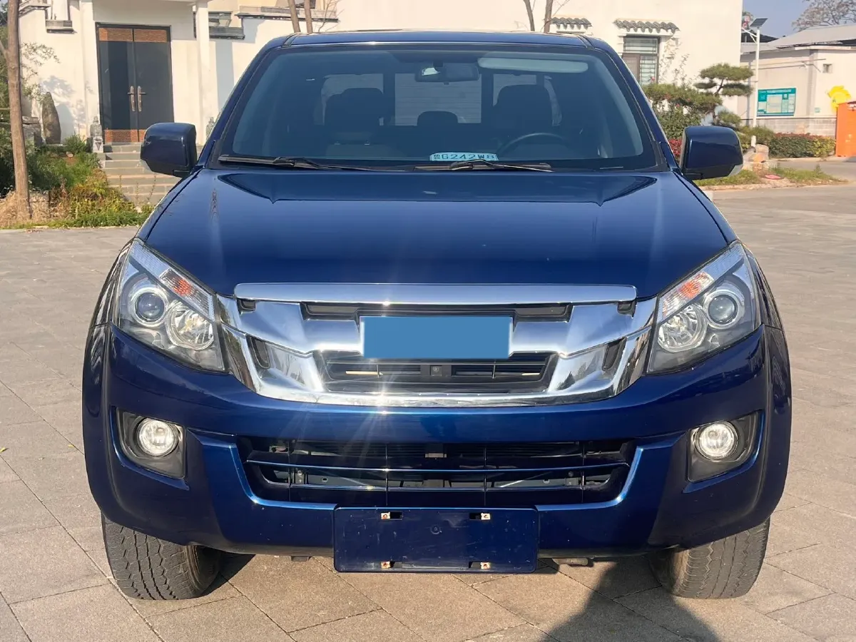 2020 Isuzu LingTuo 2.5T 150HP L4 6AT,autocango,china used car exporter,china ev exporter,chinese used car exporter,chinese used ev exporter