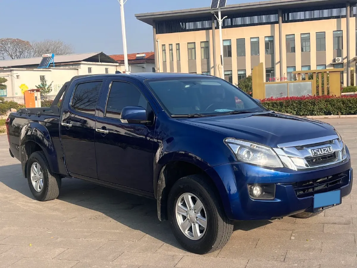 2020 Isuzu LingTuo 2.5T 150HP L4 6AT,autocango,china used car exporter,china ev exporter,chinese used car exporter,chinese used ev exporter