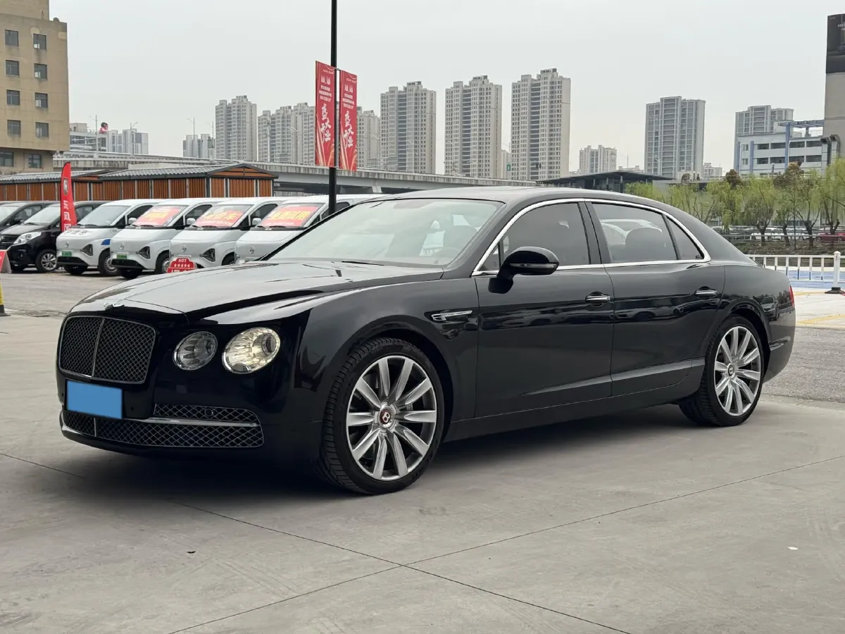 2017 Bentley Flying Spur 4.0T 507HP V8 8AT,autocango,china used car exporter,china ev exporter,chinese used car exporter,chinese used ev exporter