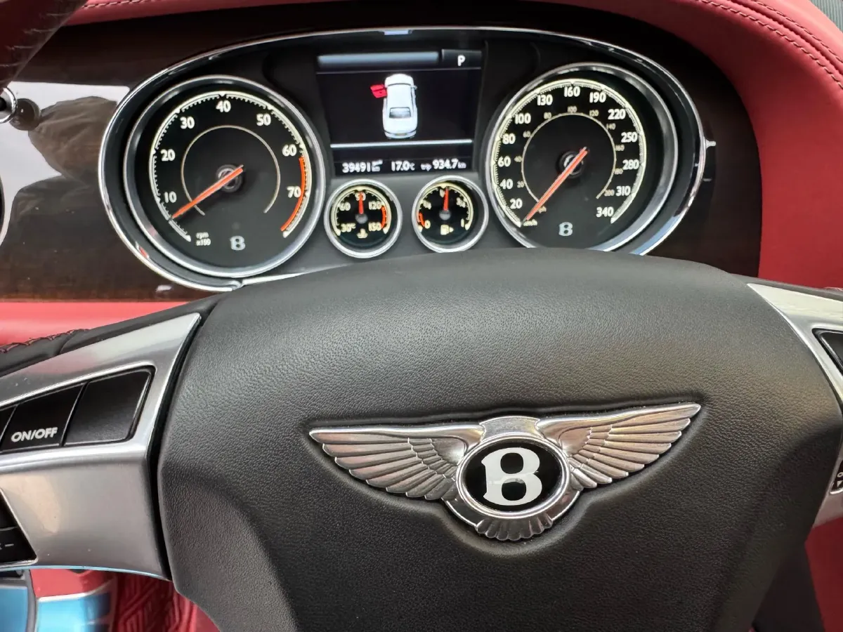 2017 Bentley Flying Spur 4.0T 507HP V8 8AT,autocango,china used car exporter,china ev exporter,chinese used car exporter,chinese used ev exporter