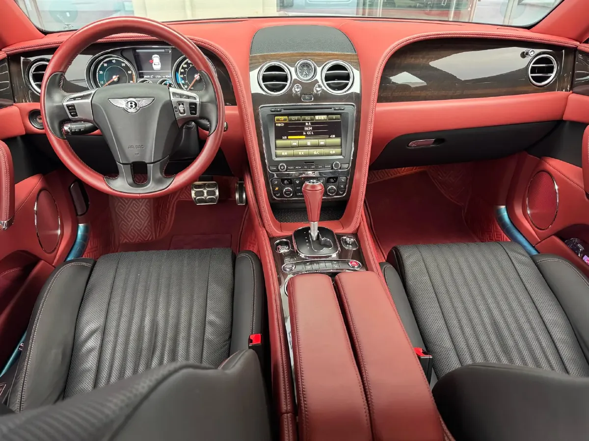 2017 Bentley Flying Spur 4.0T 507HP V8 8AT,autocango,china used car exporter,china ev exporter,chinese used car exporter,chinese used ev exporter