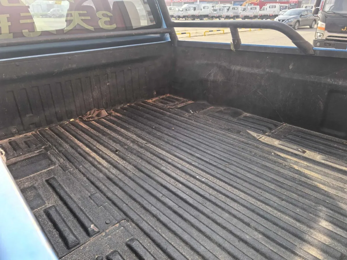 2021 Dongfeng RuiQi 6 2.3T 163HP L4 8AT,autocango,china used car exporter,china ev exporter,chinese used car exporter,chinese used ev exporter