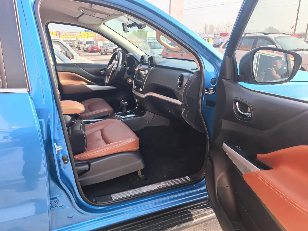 2021 Dongfeng RuiQi 6 2.3T 163HP L4 8AT,autocango,china used car exporter,china ev exporter,chinese used car exporter,chinese used ev exporter
