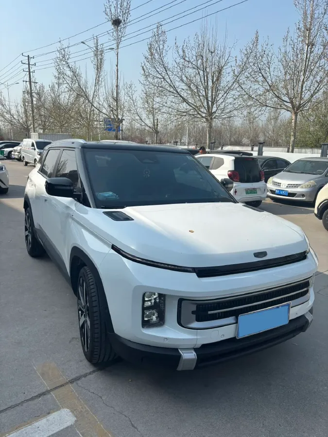 2023 Geely ICON 1.5T 181HP L4 7DCT,autocango,china used car exporter,china ev exporter,chinese used car exporter,chinese used ev exporter
