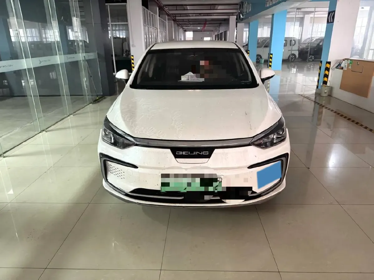 2022 Bestune B70 2.0T 224HP L4 6AT,autocango,china used car exporter,china ev exporter,chinese used car exporter,chinese used ev exporter