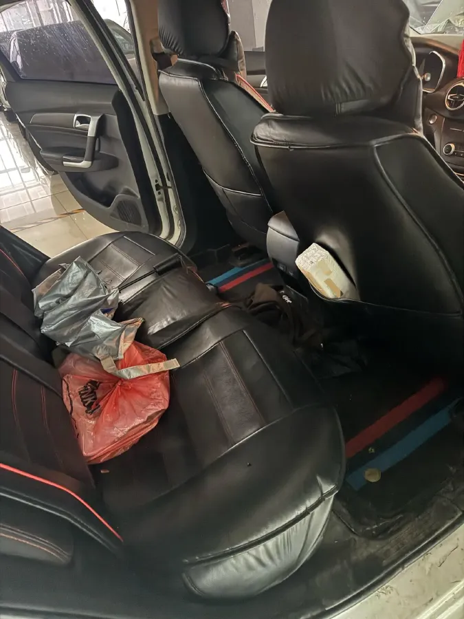 2022 Bestune B70 2.0T 224HP L4 6AT,autocango,china used car exporter,china ev exporter,chinese used car exporter,chinese used ev exporter