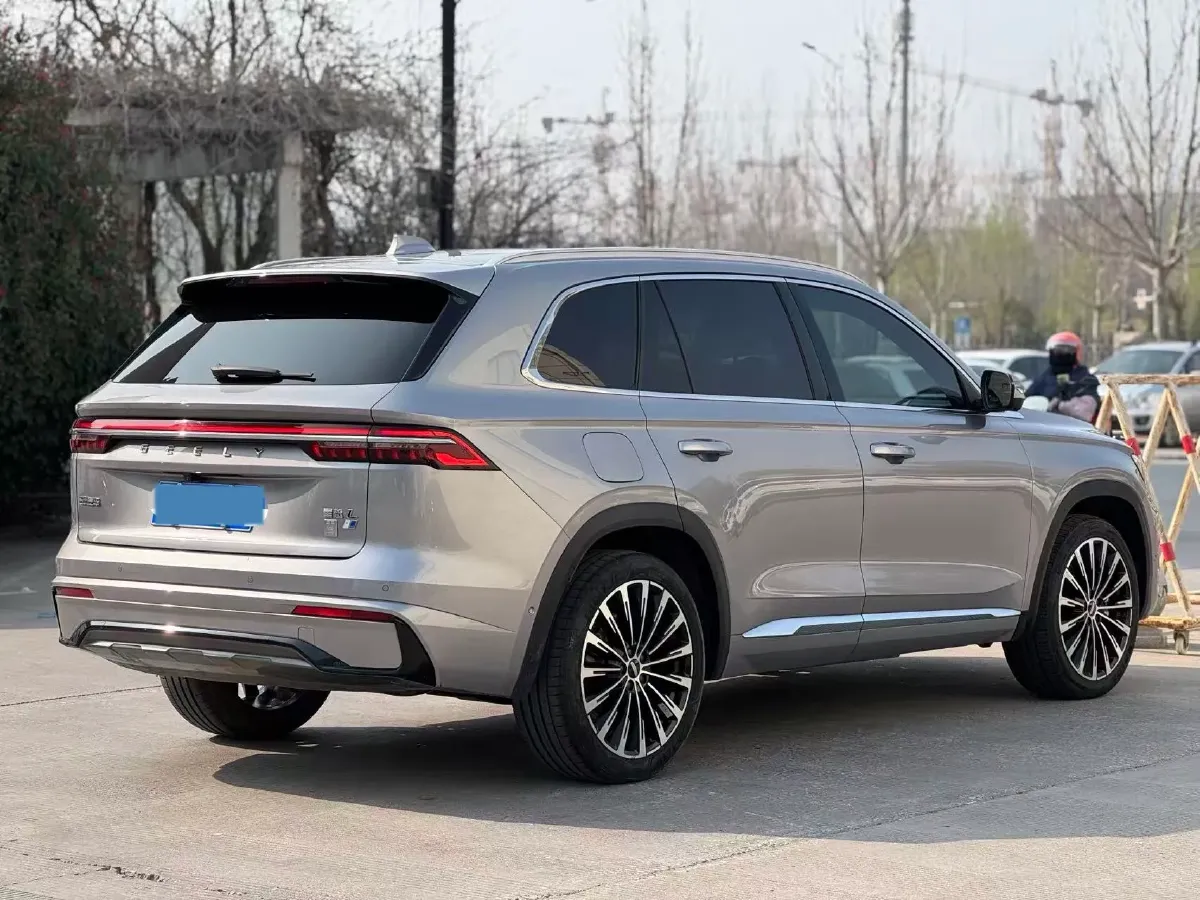 2024 Geely Monjaro 1.5T 163HP L4 3DHT Hybrid,autocango,china used car exporter,china ev exporter,chinese used car exporter,chinese used ev exporter