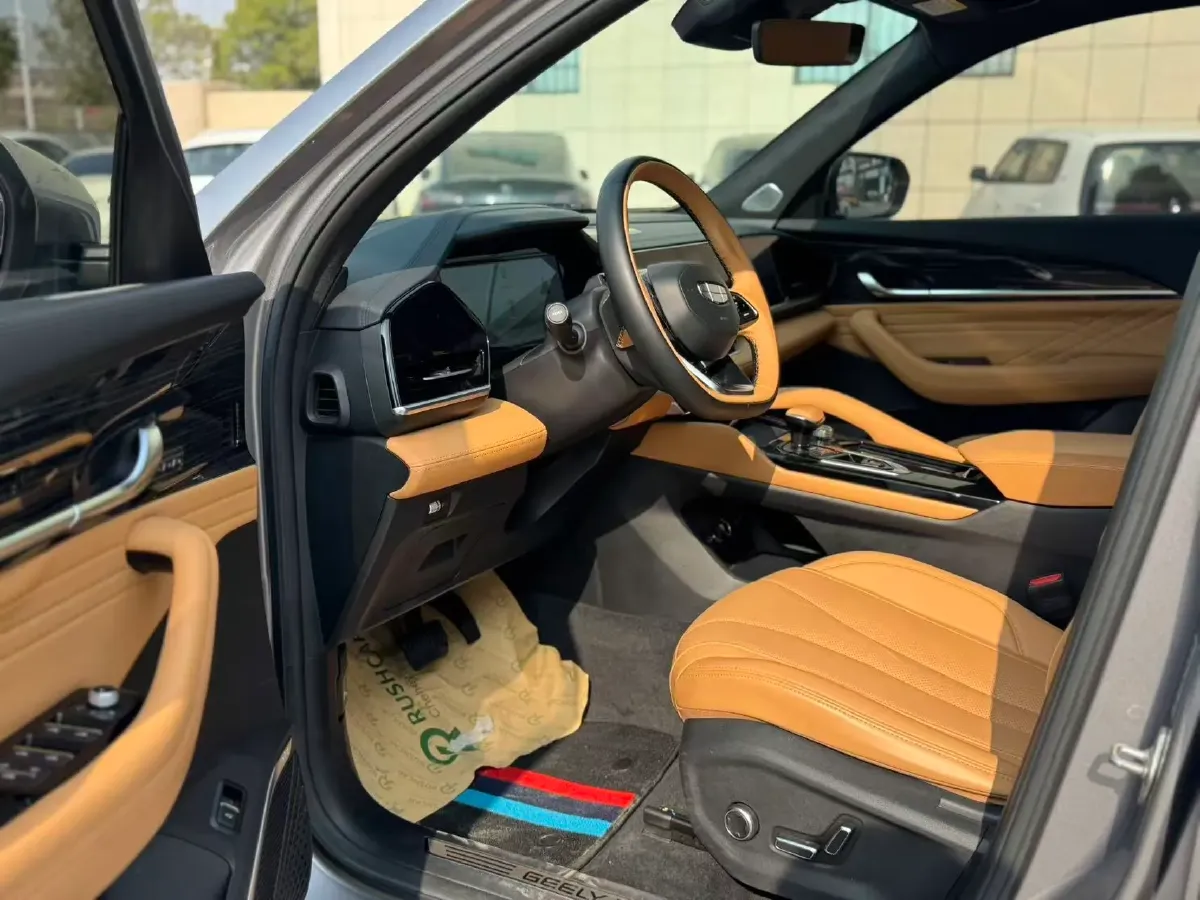 2024 Geely Monjaro 1.5T 163HP L4 3DHT Hybrid,autocango,china used car exporter,china ev exporter,chinese used car exporter,chinese used ev exporter