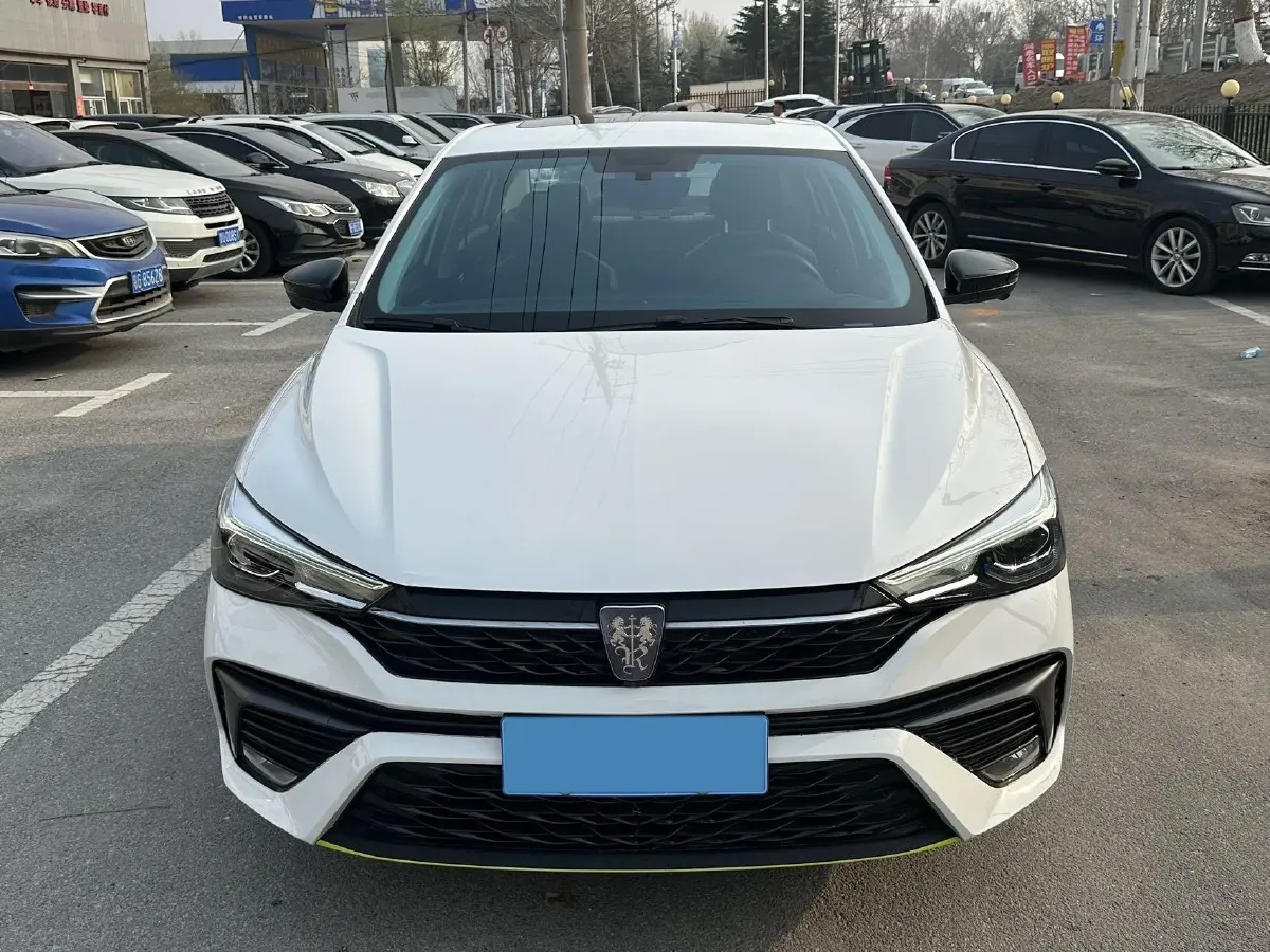 2021 Roewe i5 1.5L 120HP L4 CVT,autocango,china used car exporter,china ev exporter,chinese used car exporter,chinese used ev exporter