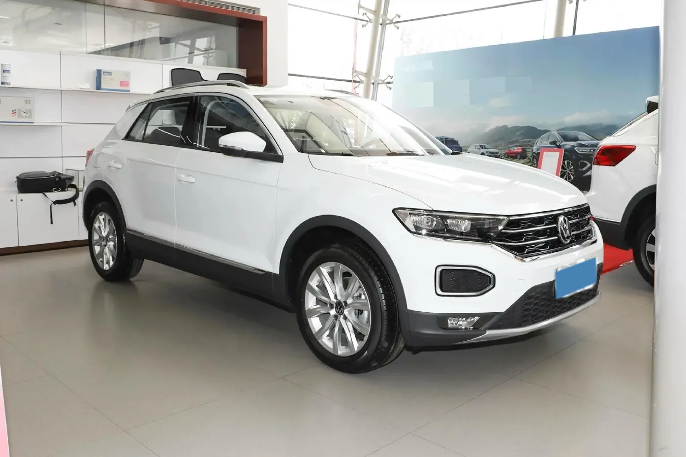2022 Volkswagen T-Roc 1.4T 150HP L4 7DCT,autocango,china used car exporter,china ev exporter,chinese used car exporter,chinese used ev exporter