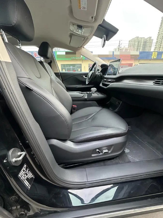 2023 HongQi E-QM5 BEV 54KWH,autocango,china used car exporter,china ev exporter,chinese used car exporter,chinese used ev exporter