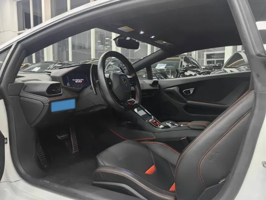 2020 Lamborghini Huracán 5.2L 611HP V10 7DCT,autocango,china used car exporter,china ev exporter,chinese used car exporter,chinese used ev exporter
