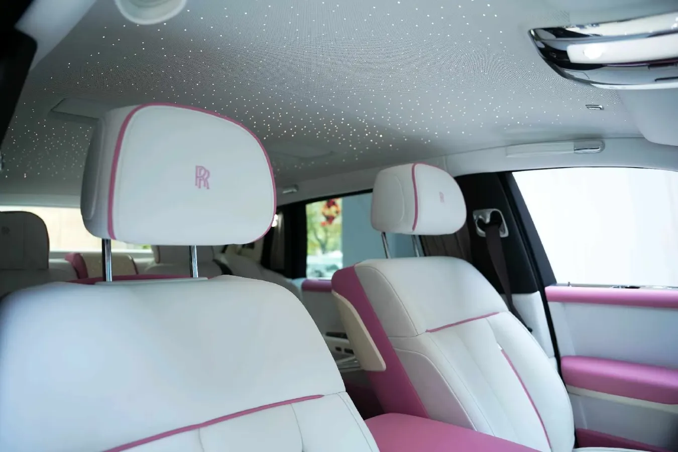 2018 Rolls-Royce Phantom 6.7T 571HP V12 8AT,autocango,china used car exporter,china ev exporter,chinese used car exporter,chinese used ev exporter