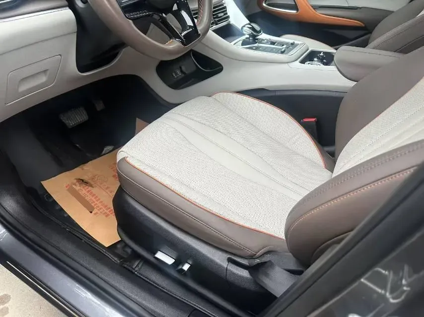 2022 Geely JiaJi 1.5T 177HP L3 7DCT PHEV 15.5KWH,autocango,china used car exporter,china ev exporter,chinese used car exporter,chinese used ev exporter