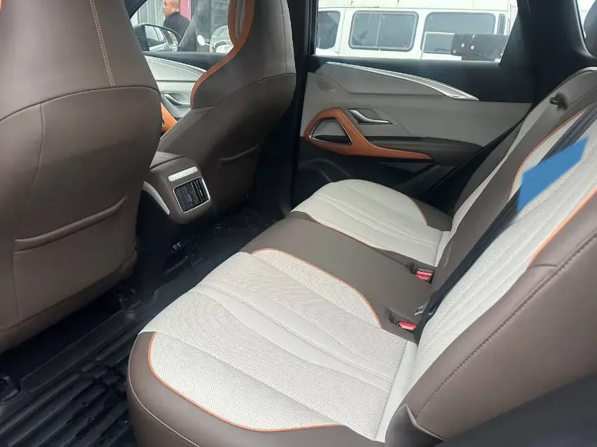 2022 Geely JiaJi 1.5T 177HP L3 7DCT PHEV 15.5KWH,autocango,china used car exporter,china ev exporter,chinese used car exporter,chinese used ev exporter