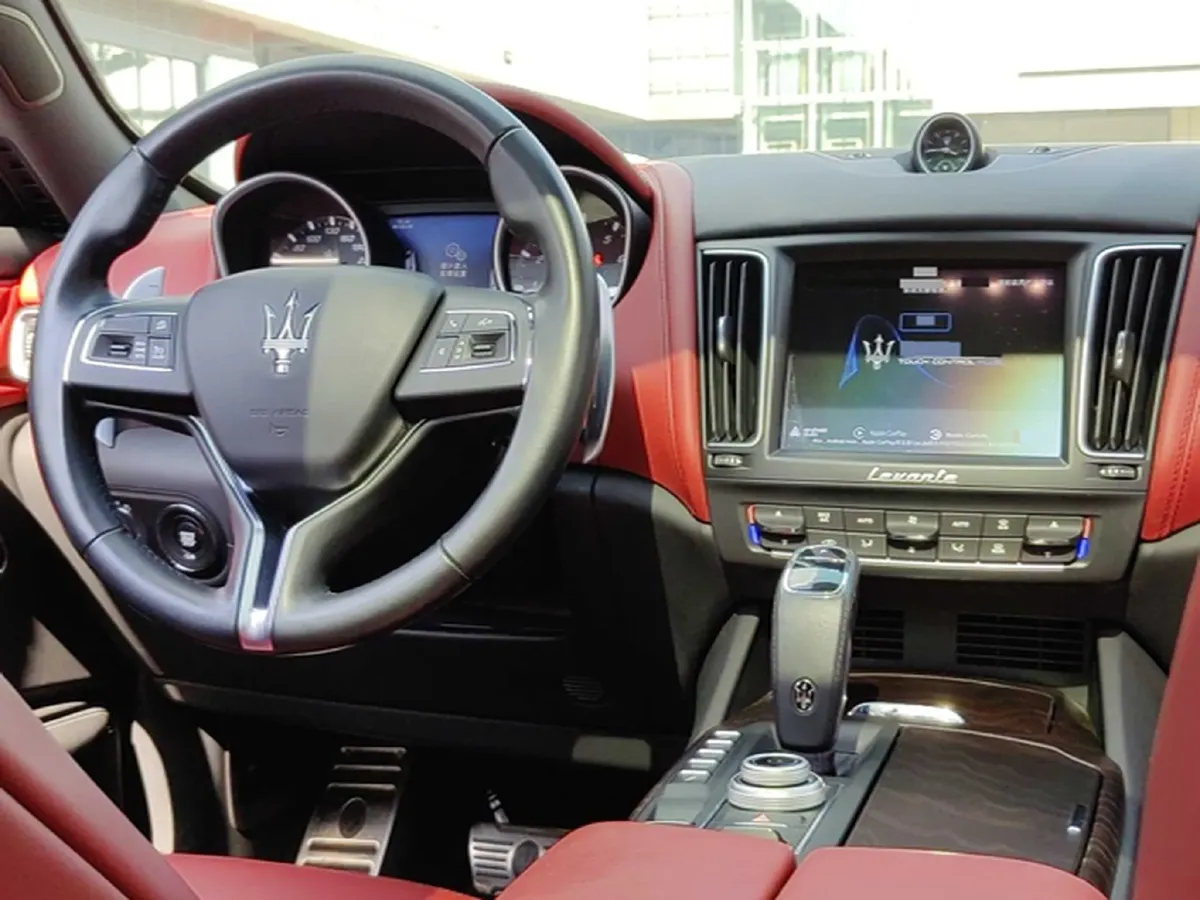 2019 Maserati Levante 3.0T 350HP V6 8AT,autocango,china used car exporter,china ev exporter,chinese used car exporter,chinese used ev exporter