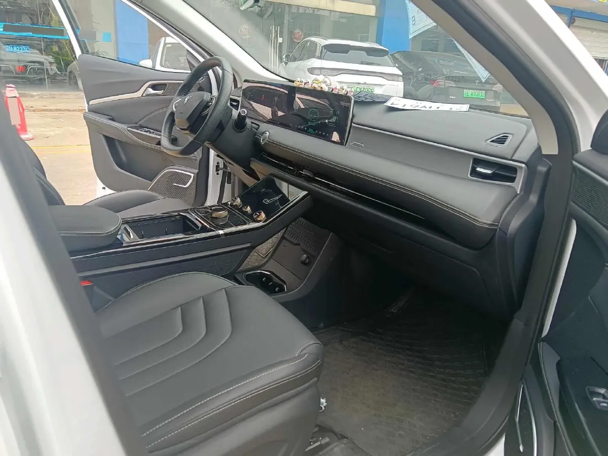 2022 GAC Trumpchi GS4 Plus 2.0T 252HP L4 6AT,autocango,china used car exporter,china ev exporter,chinese used car exporter,chinese used ev exporter