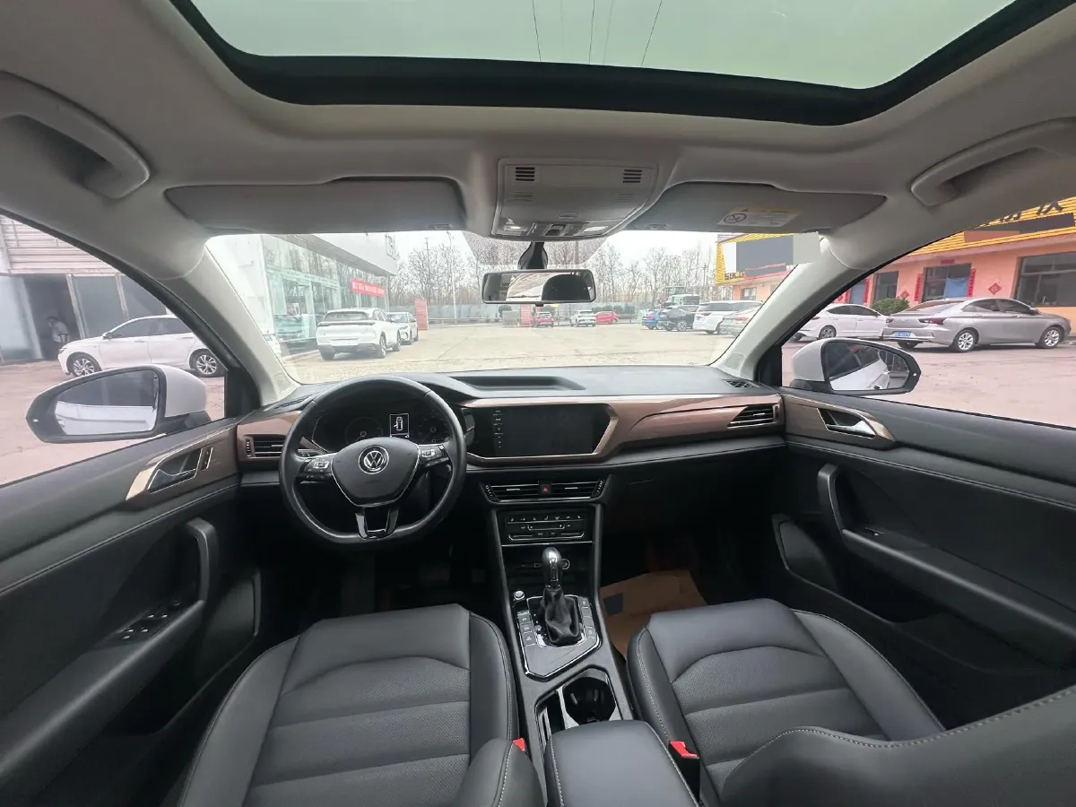 2021 Volkswagen Tharu 1.4T 150HP L4 7DCT,autocango,china used car exporter,china ev exporter,chinese used car exporter,chinese used ev exporter