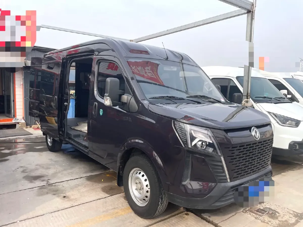 2023 MAXUS XinTu V70 2.0T 125HP L4 6MT,autocango,china used car exporter,china ev exporter,chinese used car exporter,chinese used ev exporter