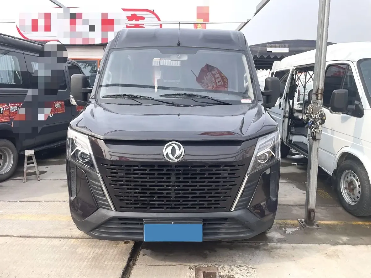 2023 MAXUS XinTu V70 2.0T 125HP L4 6MT,autocango,china used car exporter,china ev exporter,chinese used car exporter,chinese used ev exporter
