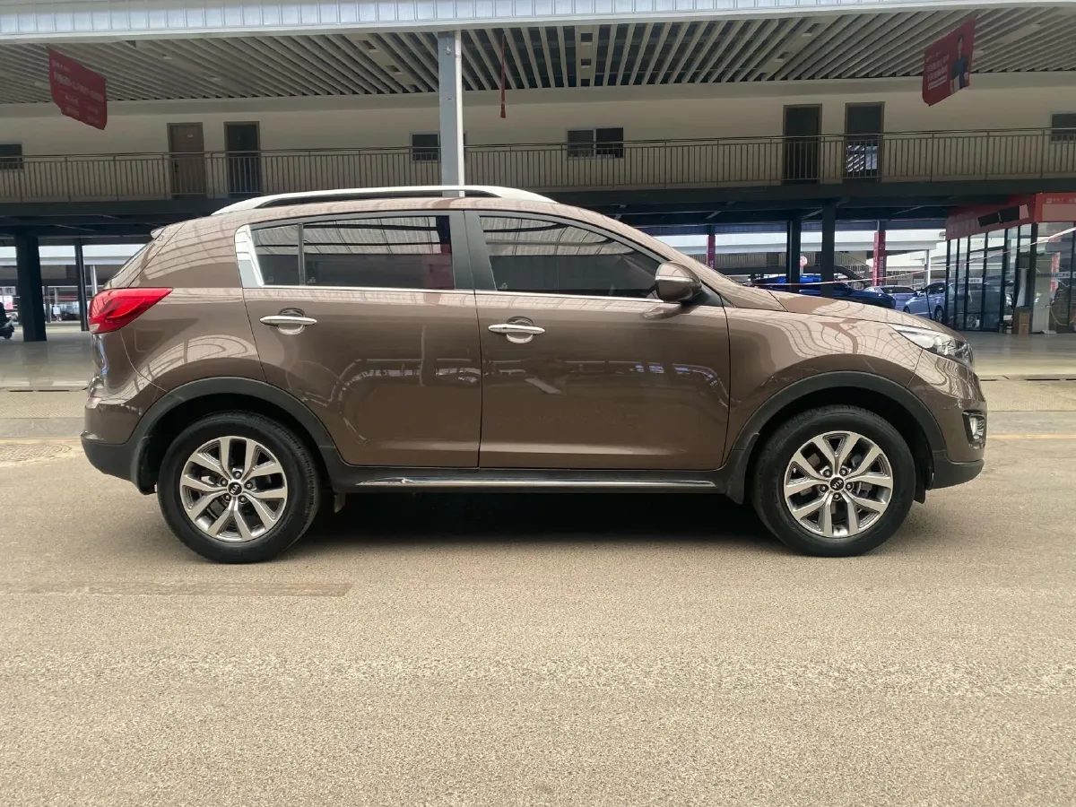 2016 Kia Sportage R 2.0L 165HP L4 6AT,autocango,china used car exporter,china ev exporter,chinese used car exporter,chinese used ev exporter