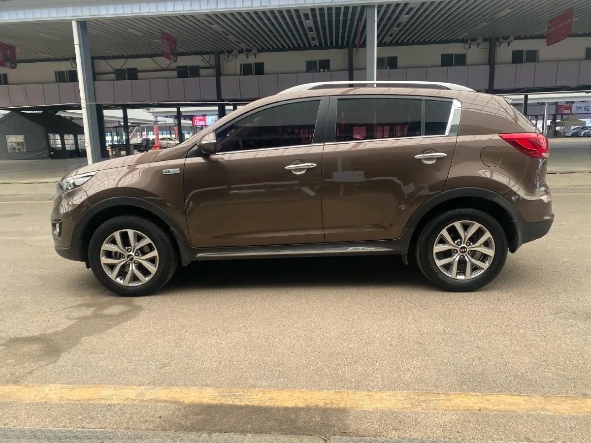 2016 Kia Sportage R 2.0L 165HP L4 6AT,autocango,china used car exporter,china ev exporter,chinese used car exporter,chinese used ev exporter