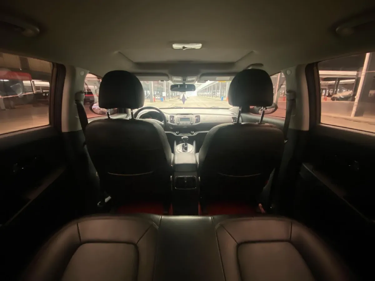 2016 Kia Sportage R 2.0L 165HP L4 6AT,autocango,china used car exporter,china ev exporter,chinese used car exporter,chinese used ev exporter