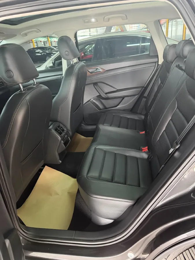 2021 Volkswagen Tharu 1.4T 150HP L4 7DCT,autocango,china used car exporter,china ev exporter,chinese used car exporter,chinese used ev exporter