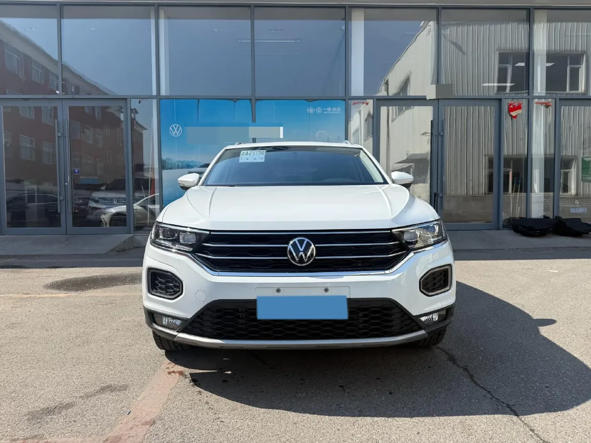 2021 Volkswagen T-Roc 1.4T 150HP L4 7DCT,autocango,china used car exporter,china ev exporter,chinese used car exporter,chinese used ev exporter