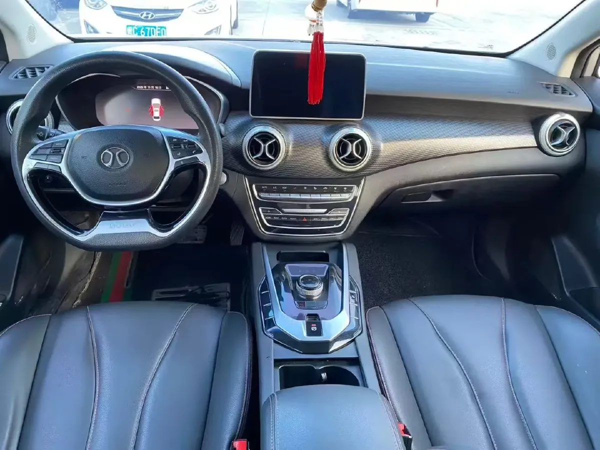 2018 BeiJing Auto EU5 BEV 53.66KWH,autocango,china used car exporter,china ev exporter,chinese used car exporter,chinese used ev exporter