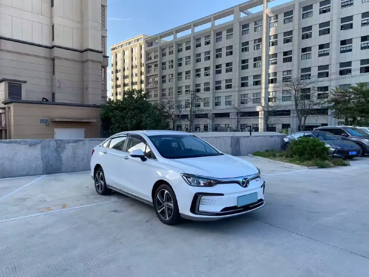 2018 BeiJing Auto EU5 BEV 53.66KWH,autocango,china used car exporter,china ev exporter,chinese used car exporter,chinese used ev exporter