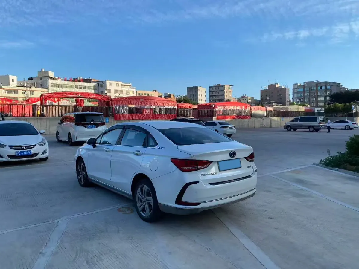 2018 BeiJing Auto EU5 BEV 53.66KWH,autocango,china used car exporter,china ev exporter,chinese used car exporter,chinese used ev exporter