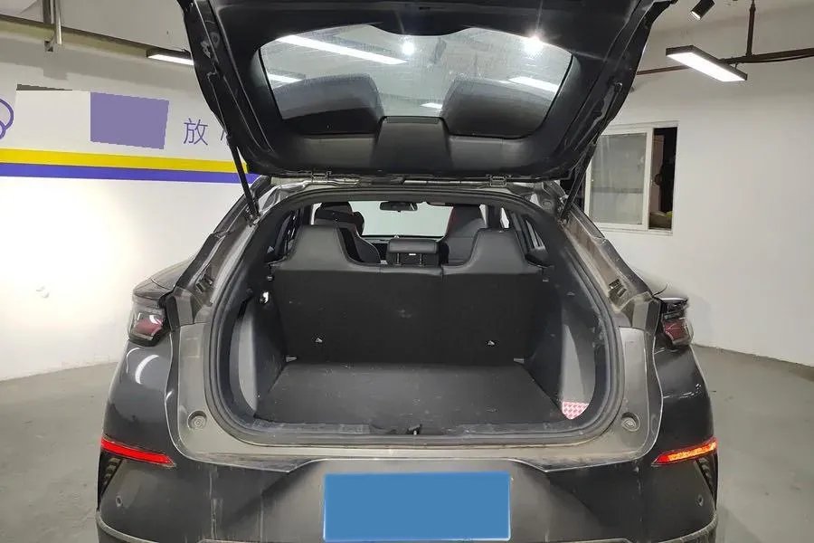 2020 ChangAn UNI-T 1.5T 180HP L4 7DCT,autocango,china used car exporter,china ev exporter,chinese used car exporter,chinese used ev exporter