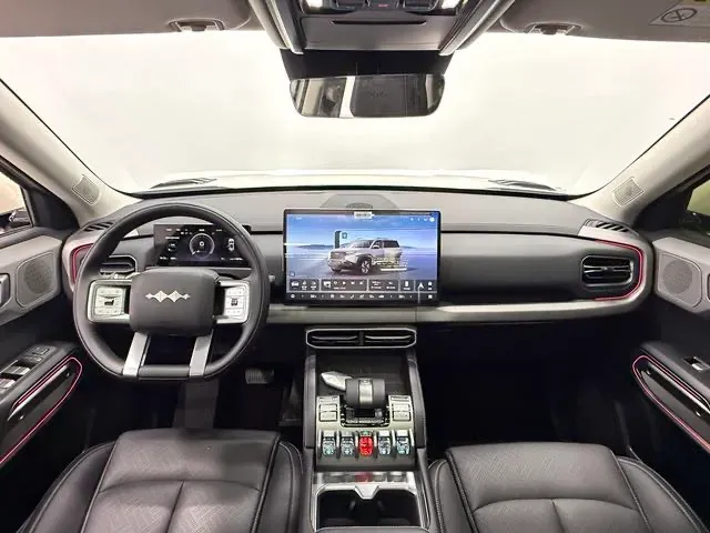 2025 FangChengBao Tai 3 BEV,autocango,china used car exporter,china ev exporter,chinese used car exporter,chinese used ev exporter