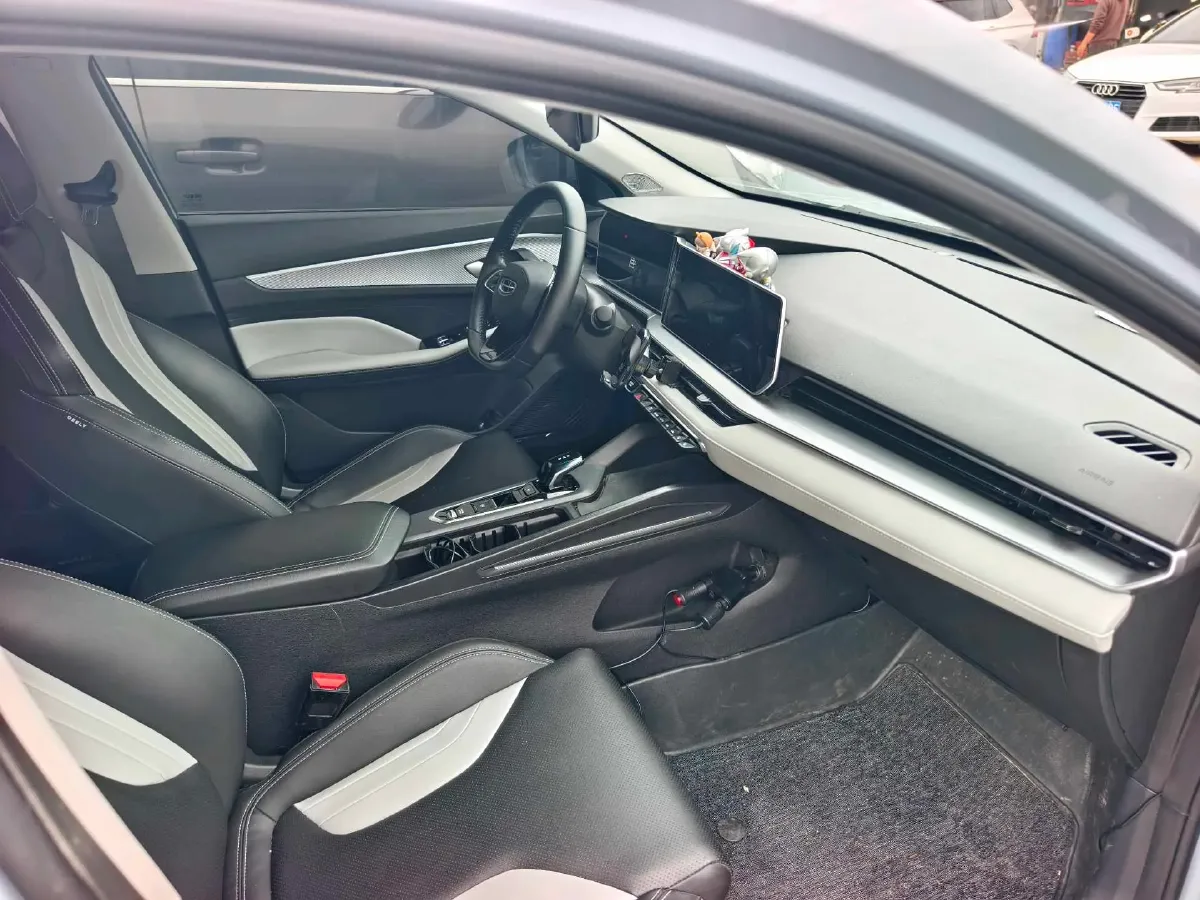 2022 Geely Binray 1.5T 181HP L4 7DCT,autocango,china used car exporter,china ev exporter,chinese used car exporter,chinese used ev exporter