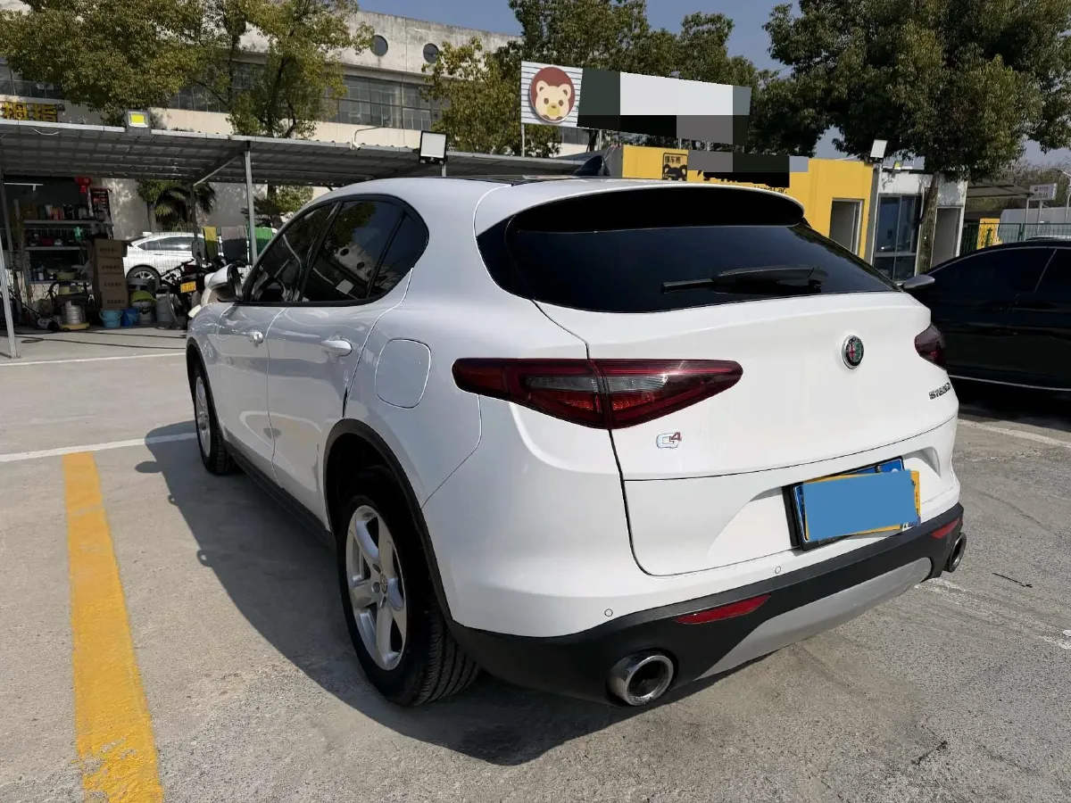 2017 Lexus NX 2.0T 238HP L4 6AT,autocango,china used car exporter,china ev exporter,chinese used car exporter,chinese used ev exporter