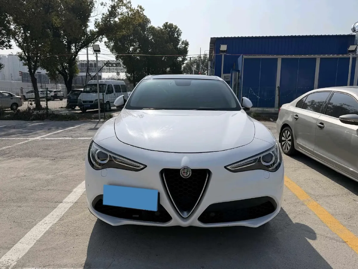 2017 Lexus NX 2.0T 238HP L4 6AT,autocango,china used car exporter,china ev exporter,chinese used car exporter,chinese used ev exporter