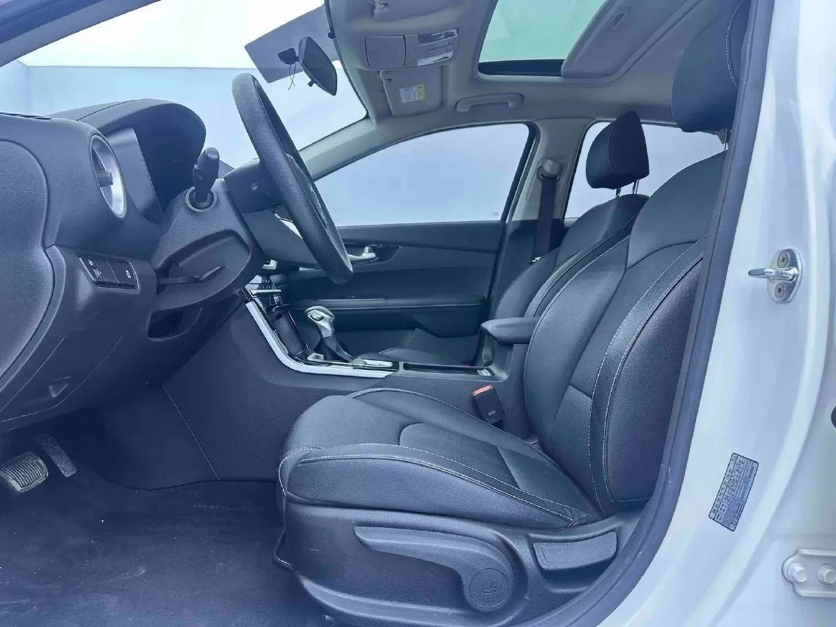 2021 Kia K3 1.5L 115HP L4 CVT,autocango,china used car exporter,china ev exporter,chinese used car exporter,chinese used ev exporter