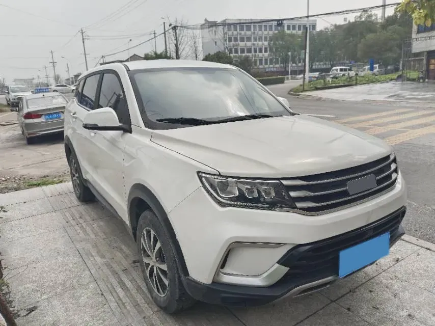 2021 Yema BoJun 1.5L 109HP L4 5MT,autocango,china used car exporter,china ev exporter,chinese used car exporter,chinese used ev exporter
