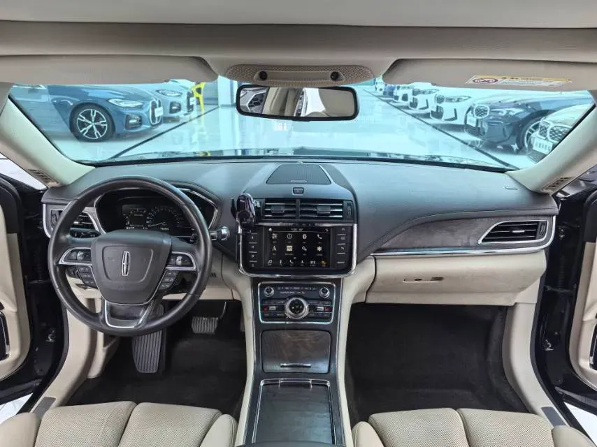 2018 Lincoln Continental 2.0T 261HP L4 6AT,autocango,china used car exporter,china ev exporter,chinese used car exporter,chinese used ev exporter