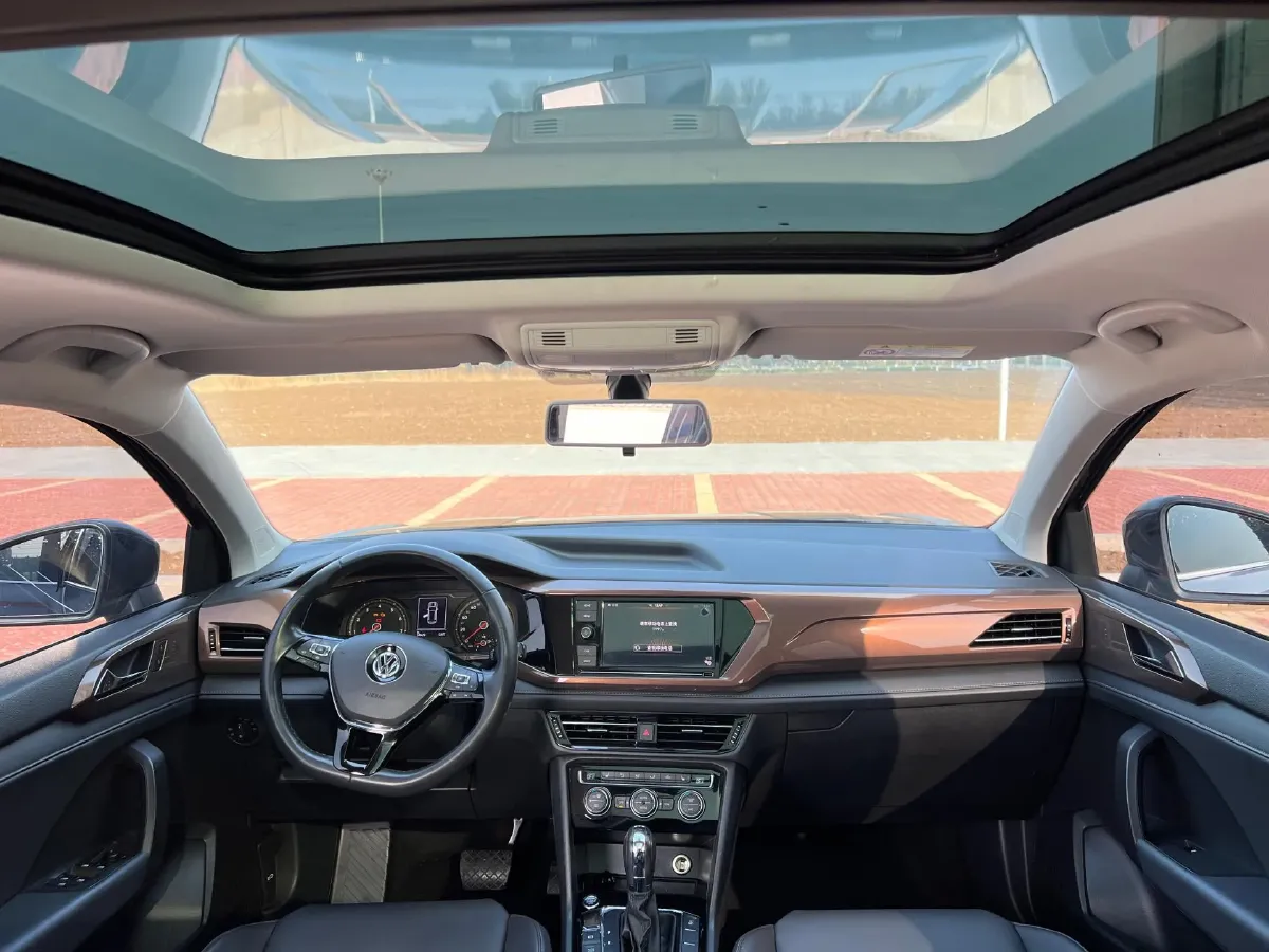 2019 Volkswagen Tharu 1.4T 150HP L4 7DCT,autocango,china used car exporter,china ev exporter,chinese used car exporter,chinese used ev exporter