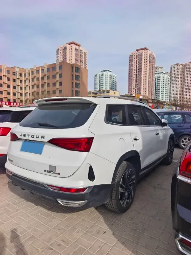 2019 Jetour X90 1.6T 197HP L4 7DCT,autocango,china used car exporter,china ev exporter,chinese used car exporter,chinese used ev exporter