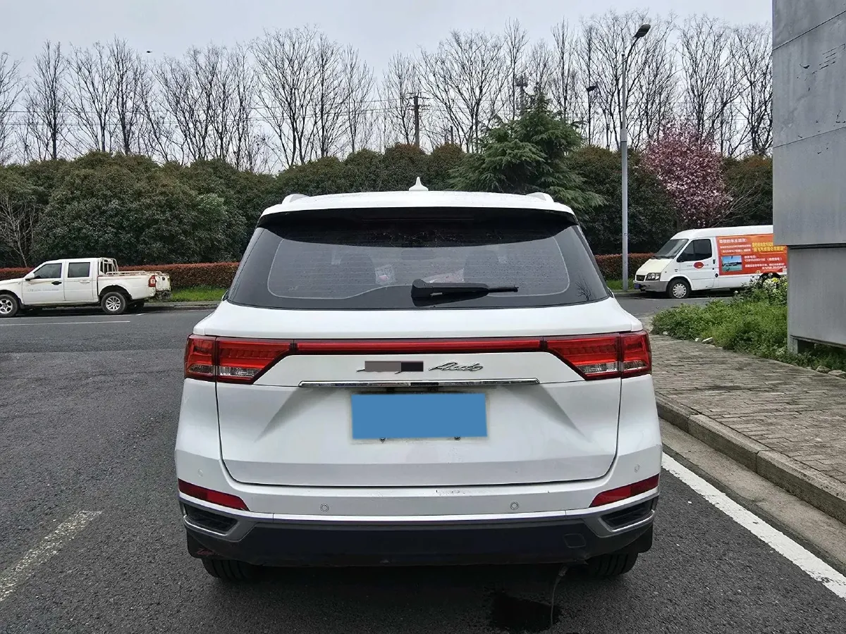 2018 Zotye T500 1.5T 156HP L4 6AT,autocango,china used car exporter,china ev exporter,chinese used car exporter,chinese used ev exporter