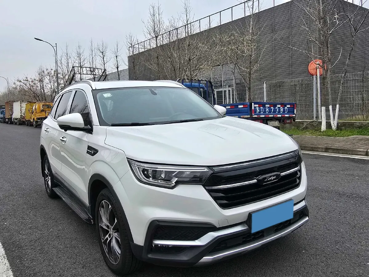 2018 Zotye T500 1.5T 156HP L4 6AT,autocango,china used car exporter,china ev exporter,chinese used car exporter,chinese used ev exporter