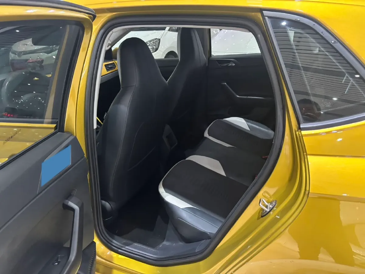 2019 Volkswagen Polo 1.5L 113HP L4 6AT,autocango,china used car exporter,china ev exporter,chinese used car exporter,chinese used ev exporter