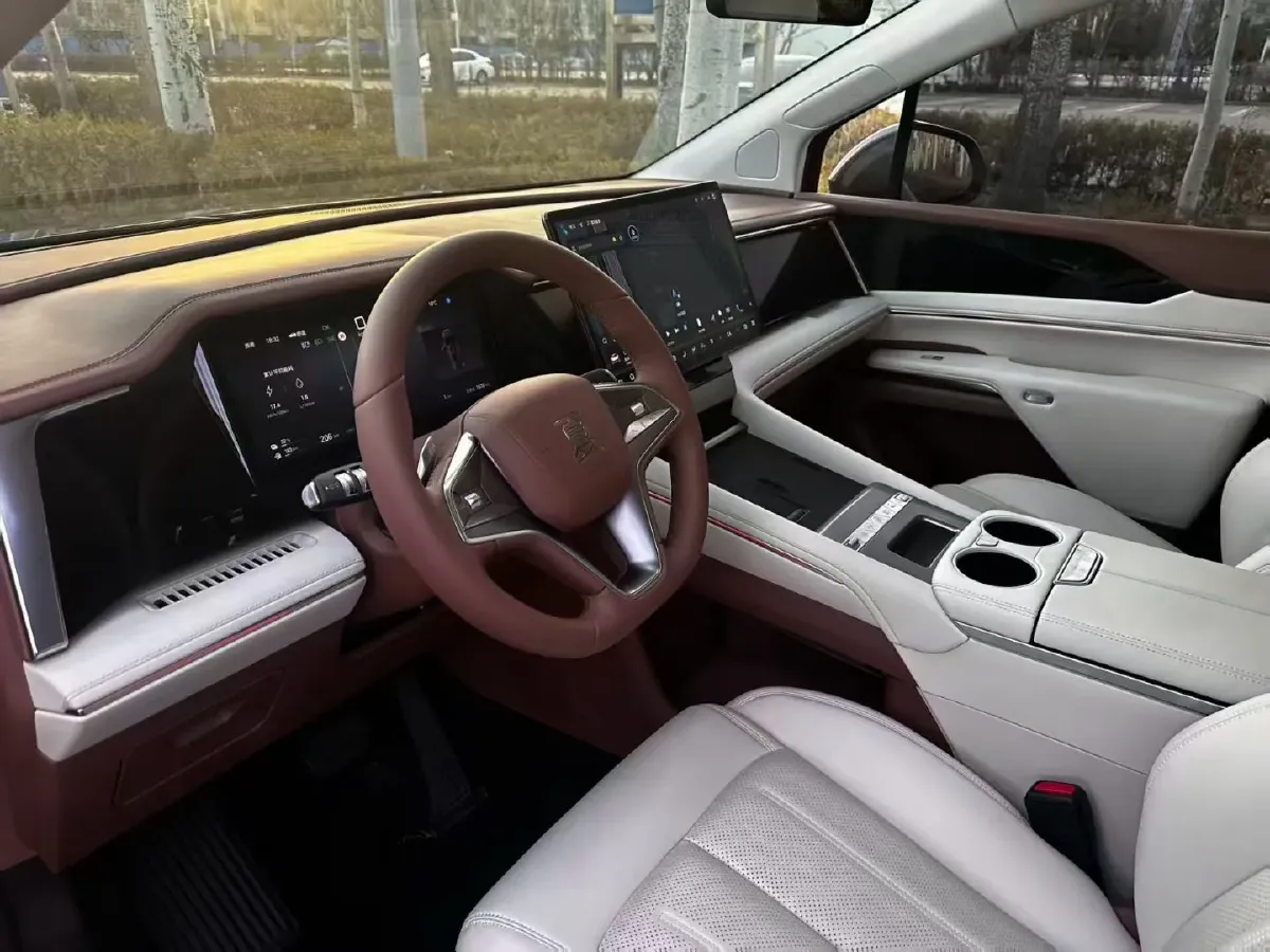 2025 BYD Xia 1.5T 156HP L4 E-CVT PHEV 36.6KWH,autocango,china used car exporter,china ev exporter,chinese used car exporter,chinese used ev exporter