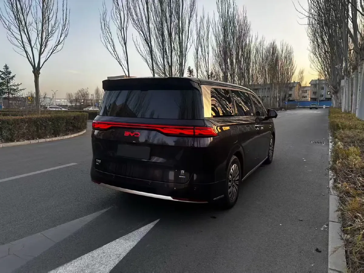 2025 BYD Xia 1.5T 156HP L4 E-CVT PHEV 36.6KWH,autocango,china used car exporter,china ev exporter,chinese used car exporter,chinese used ev exporter