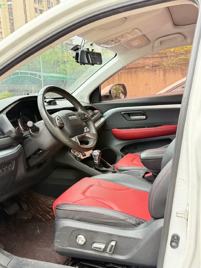 2018 Haval H2s 1.5T 150HP L4 7DCT,autocango,china used car exporter,china ev exporter,chinese used car exporter,chinese used ev exporter