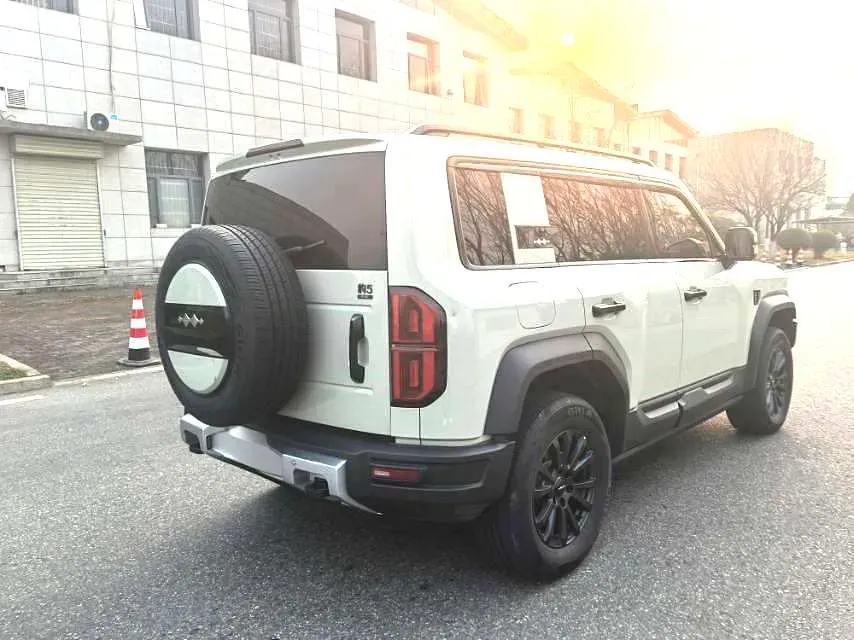 2023 FangChengBao Bao 5 1.5T 194HP L4 E-CVT PHEV 31.8KWH,autocango,china used car exporter,china ev exporter,chinese used car exporter,chinese used ev exporter